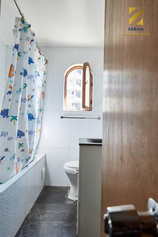 CASA EN VENTA LA REINA - 13