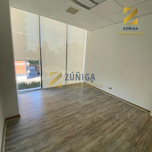 Se Arrienda Oficina Amplia Y Luminosa En Las Condes - 1