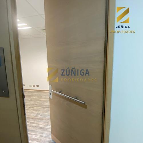 Se Arrienda Oficina Amplia Y Luminosa En Las Condes - 12