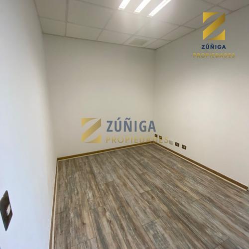 Se Arrienda Oficina Amplia Y Luminosa En Las Condes - 9