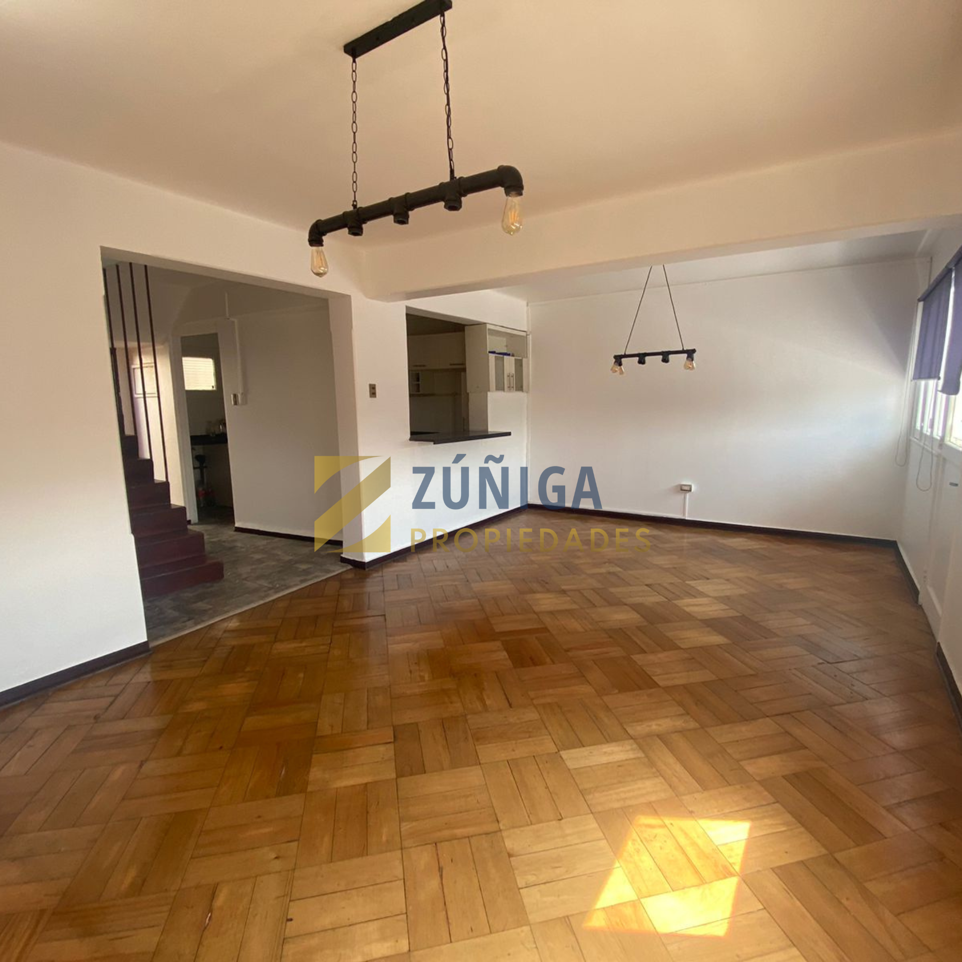 ¡Oportunidad Única En Corazón Barrio Franklin! - 1