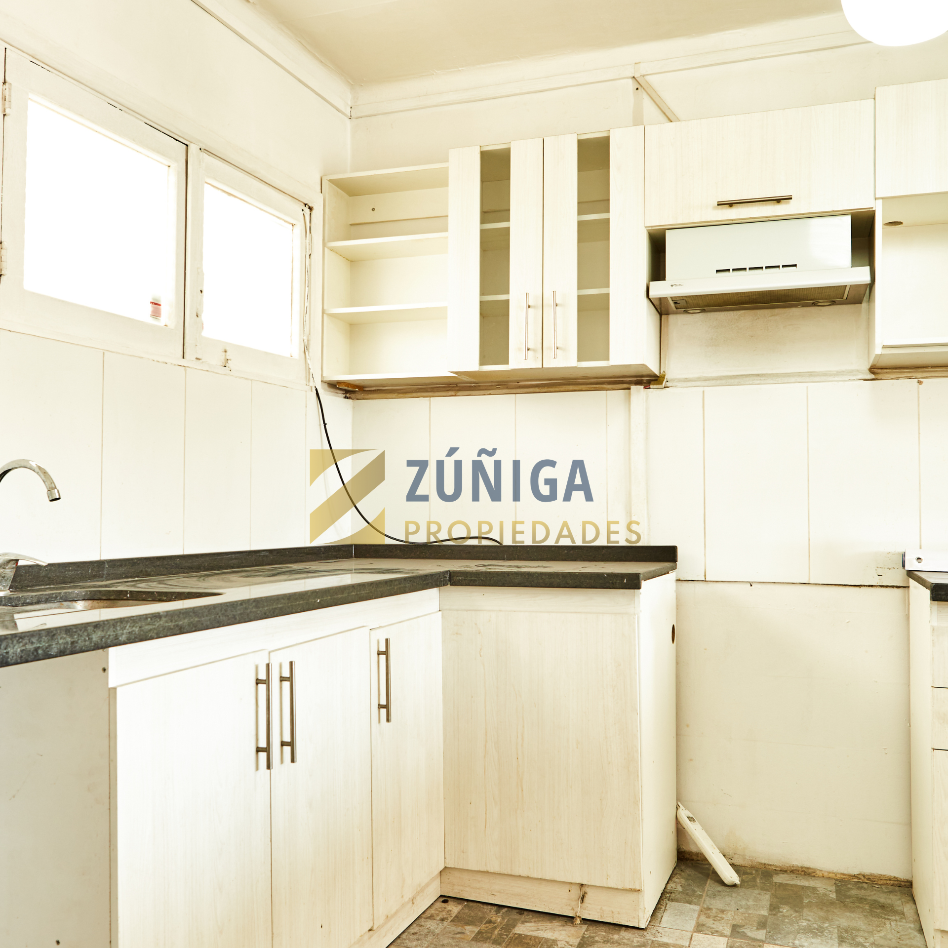 ¡Oportunidad Única En Corazón Barrio Franklin! - 6