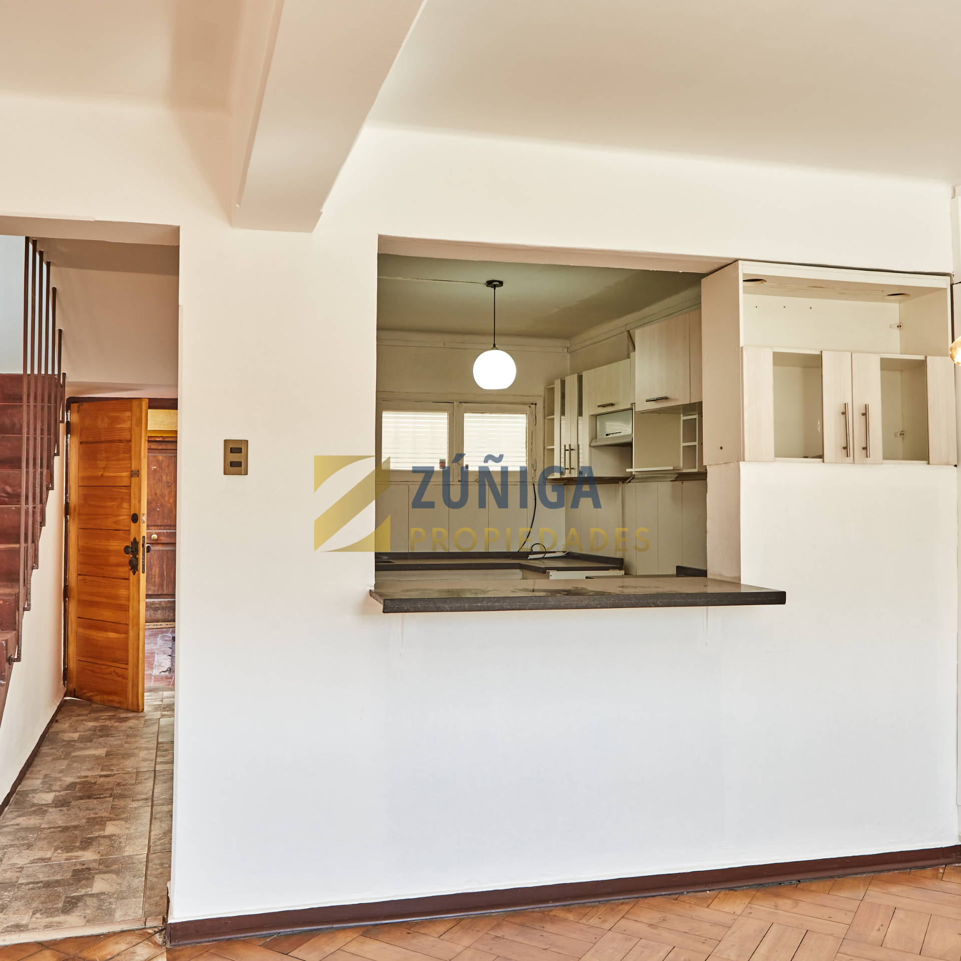 ¡Oportunidad Única En Corazón Barrio Franklin! - 8