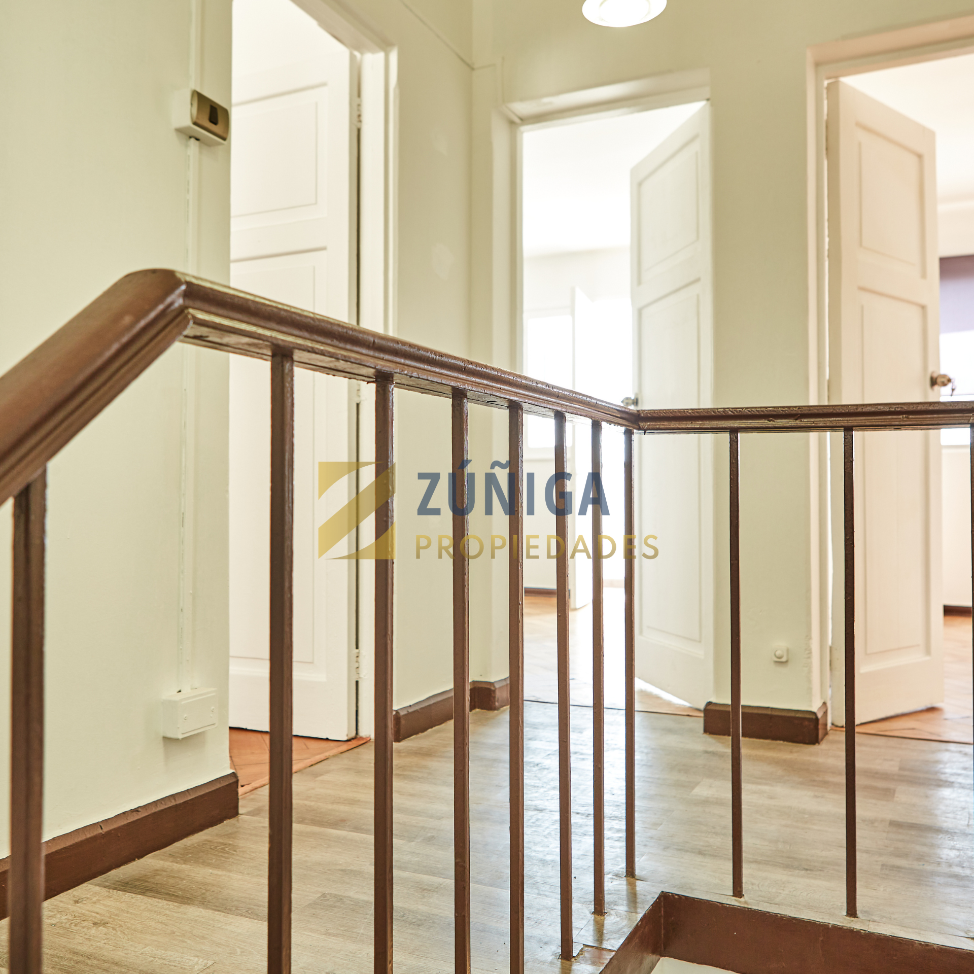 ¡Oportunidad Única En Corazón Barrio Franklin! - 10